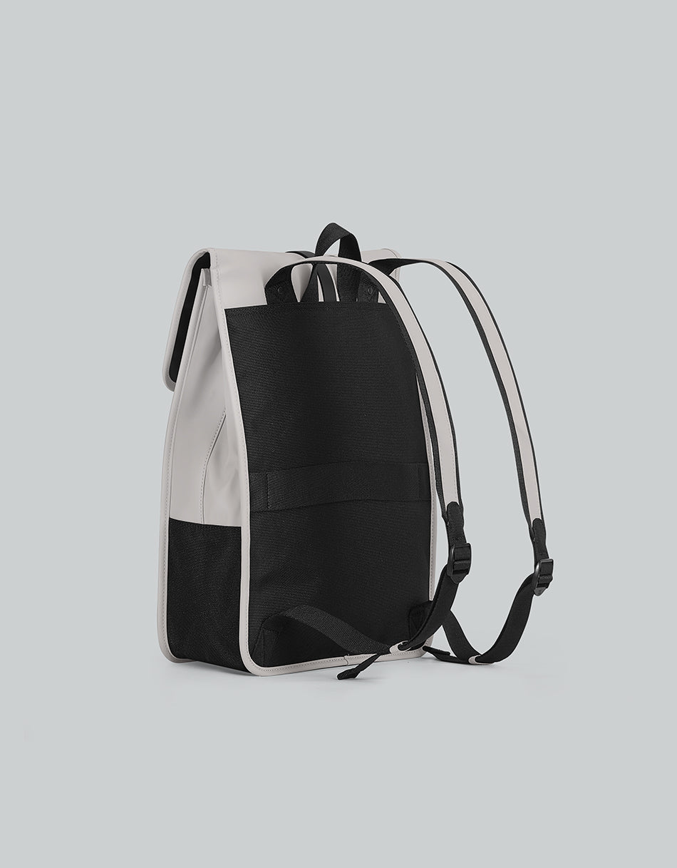 Däsh Backpack 13