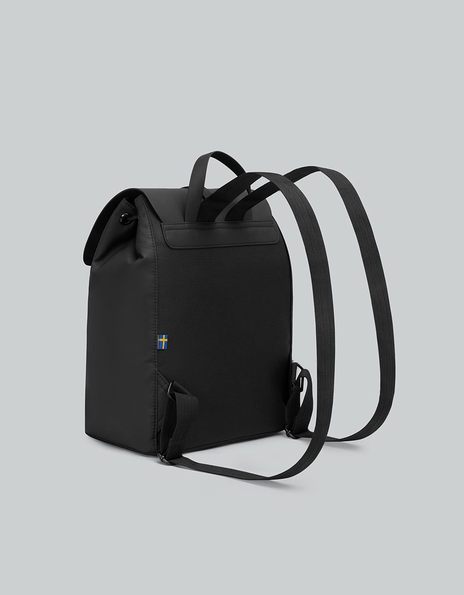 Däsh Bucket Backpack